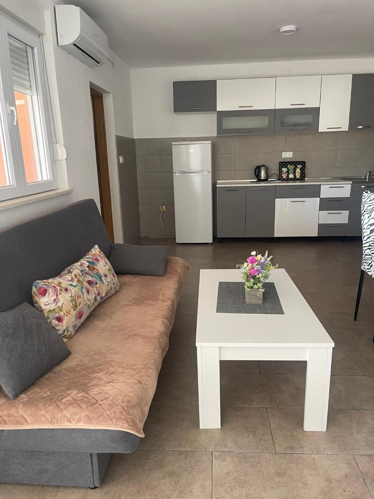 Apartmani Zuti Неум Екстериор снимка