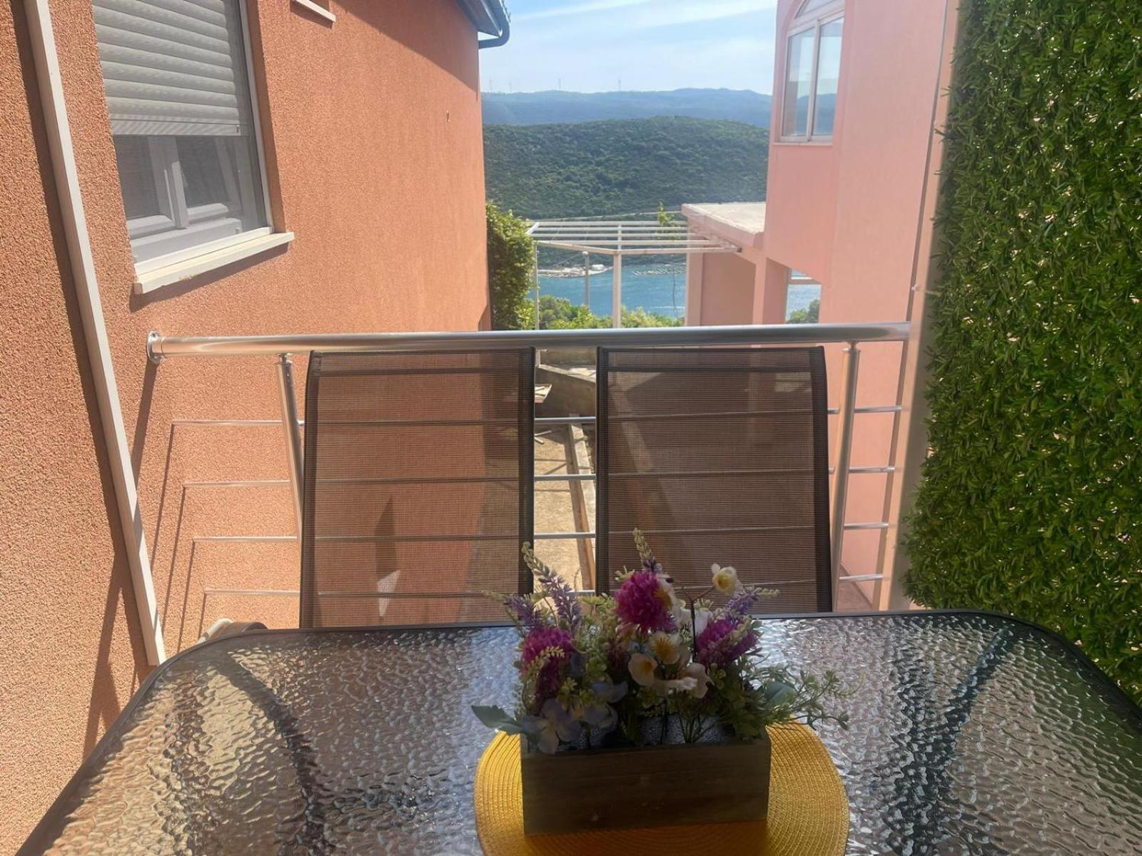 Apartmani Zuti Неум Екстериор снимка