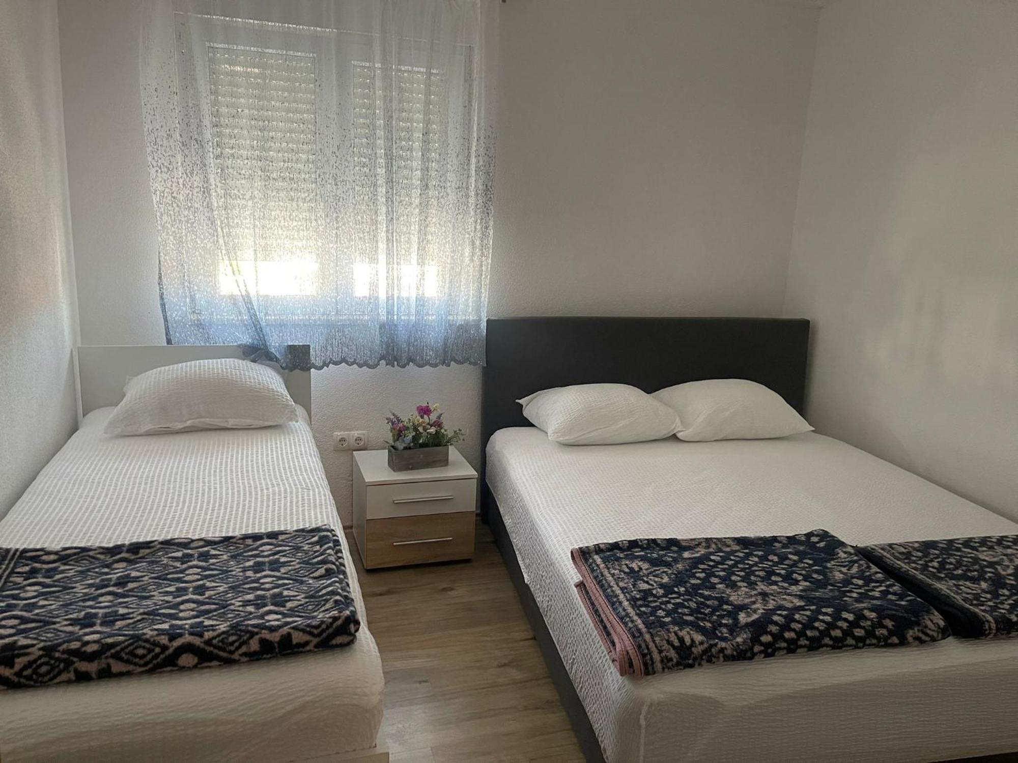 Apartmani Zuti Неум Екстериор снимка